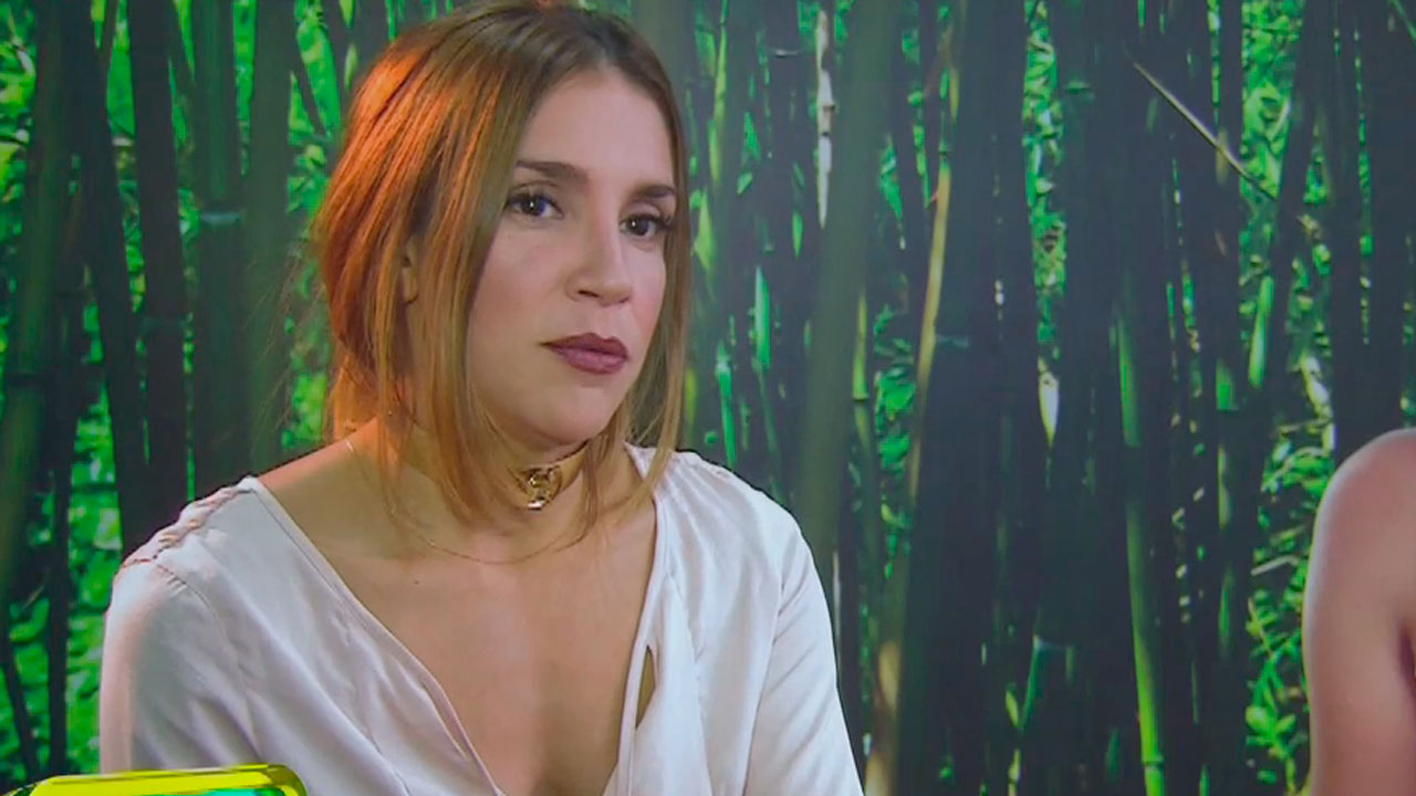 Cuerpos esculpidos y expuestos