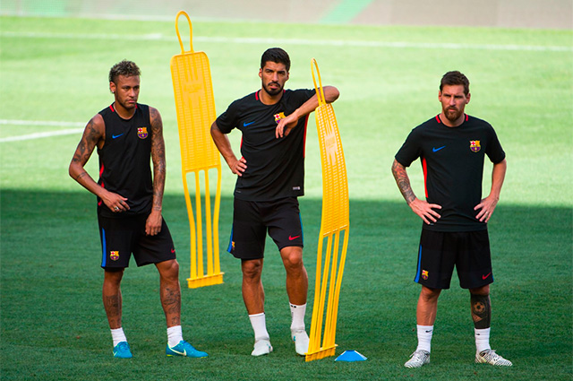 ¿Qué hiciste, Barcelona? En cuatro años se terminó el brillante tridente Messi, Suárez y Neymar - Vimarsana News